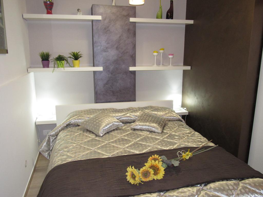 La Voce Del Violino Bed & Breakfast Ragusa Oda fotoğraf