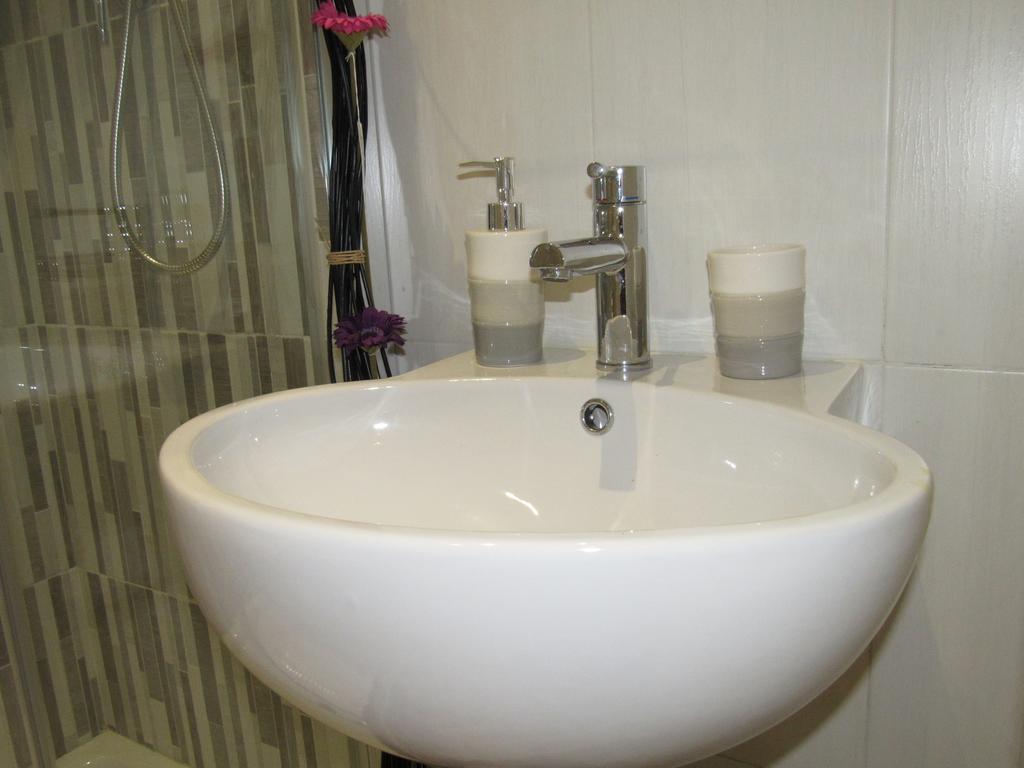 La Voce Del Violino Bed & Breakfast Ragusa Oda fotoğraf