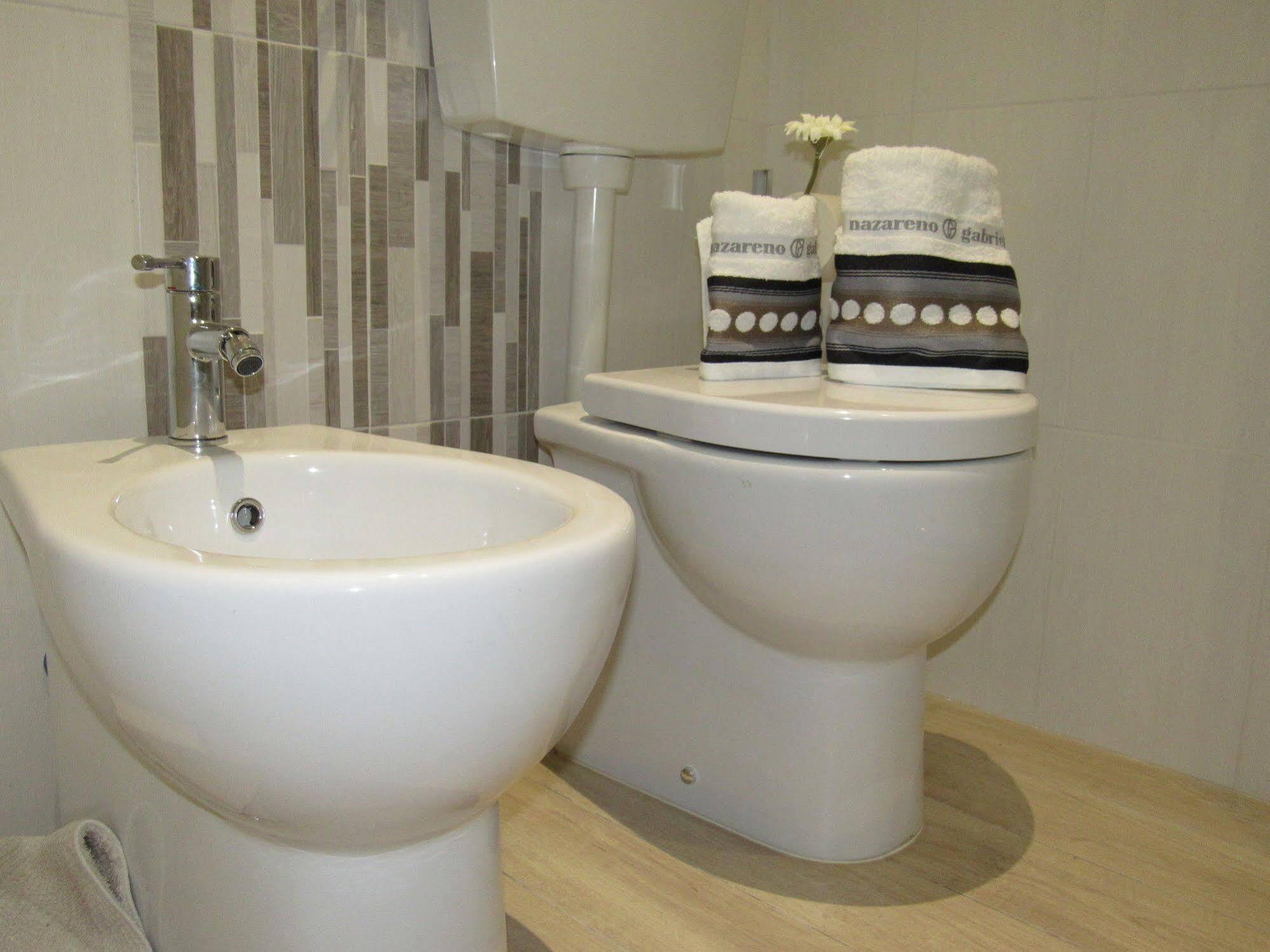 La Voce Del Violino Bed & Breakfast Ragusa Dış mekan fotoğraf
