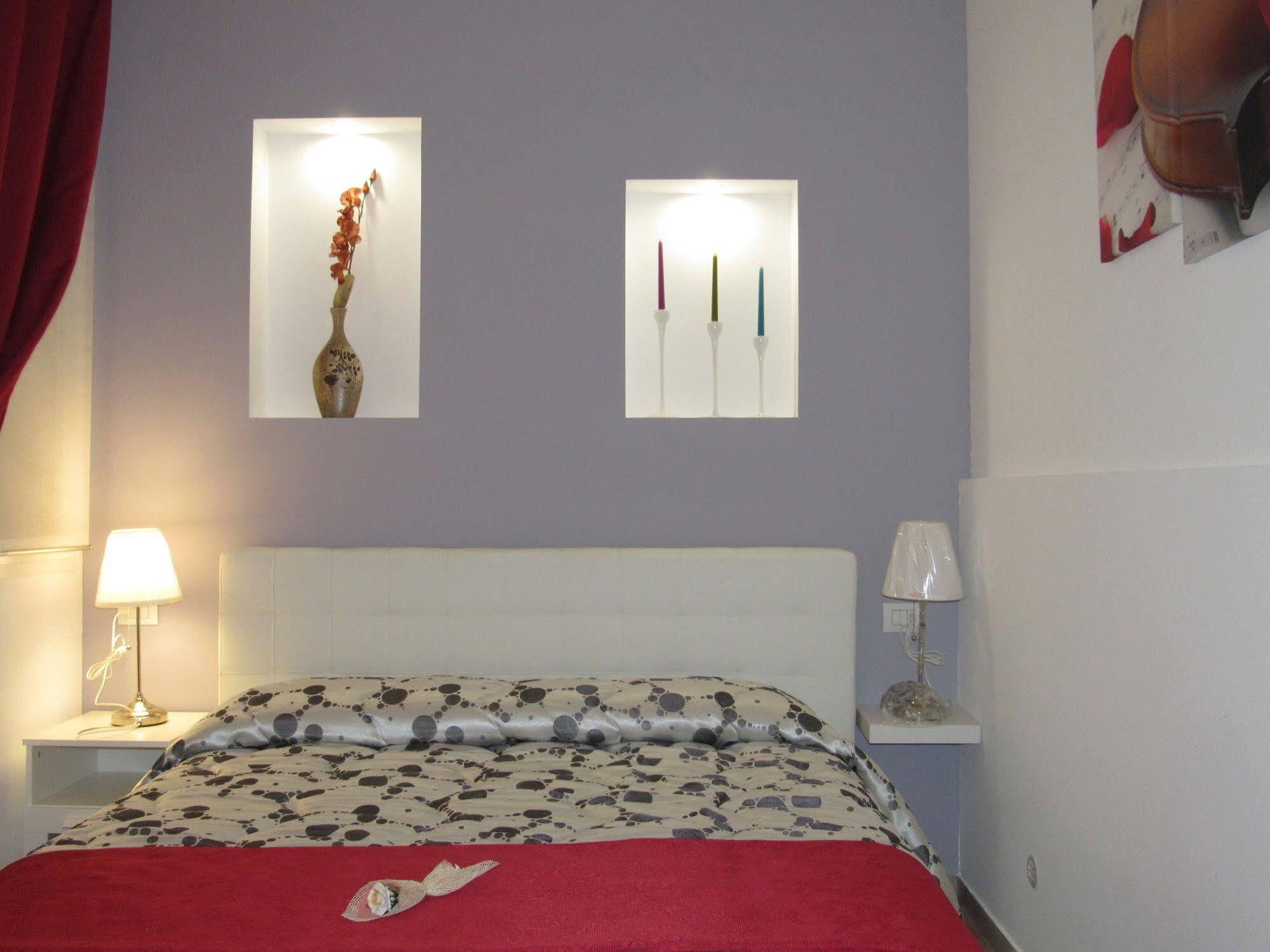 La Voce Del Violino Bed & Breakfast Ragusa Dış mekan fotoğraf
